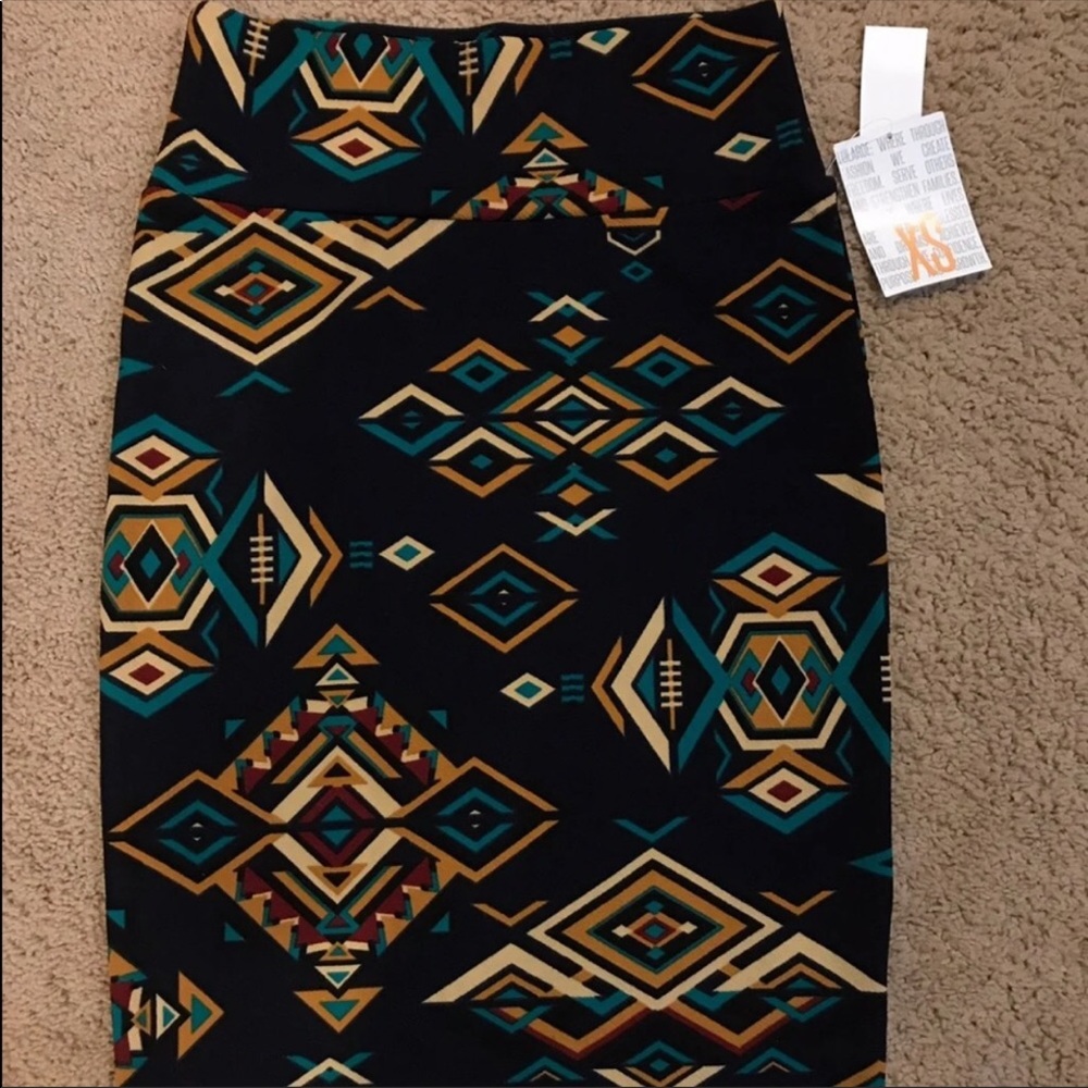 Lularoe Cassie